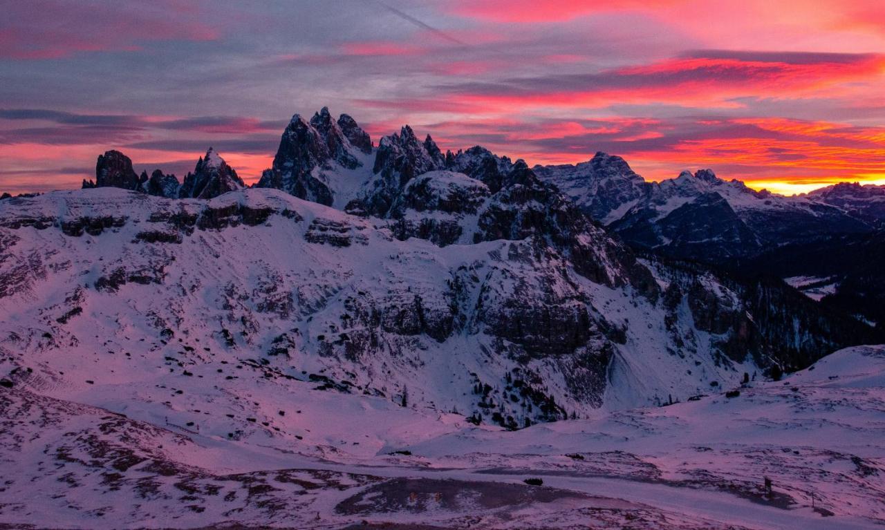 Al Cervo Albergo - Hotel Stabiziane Bagian luar foto